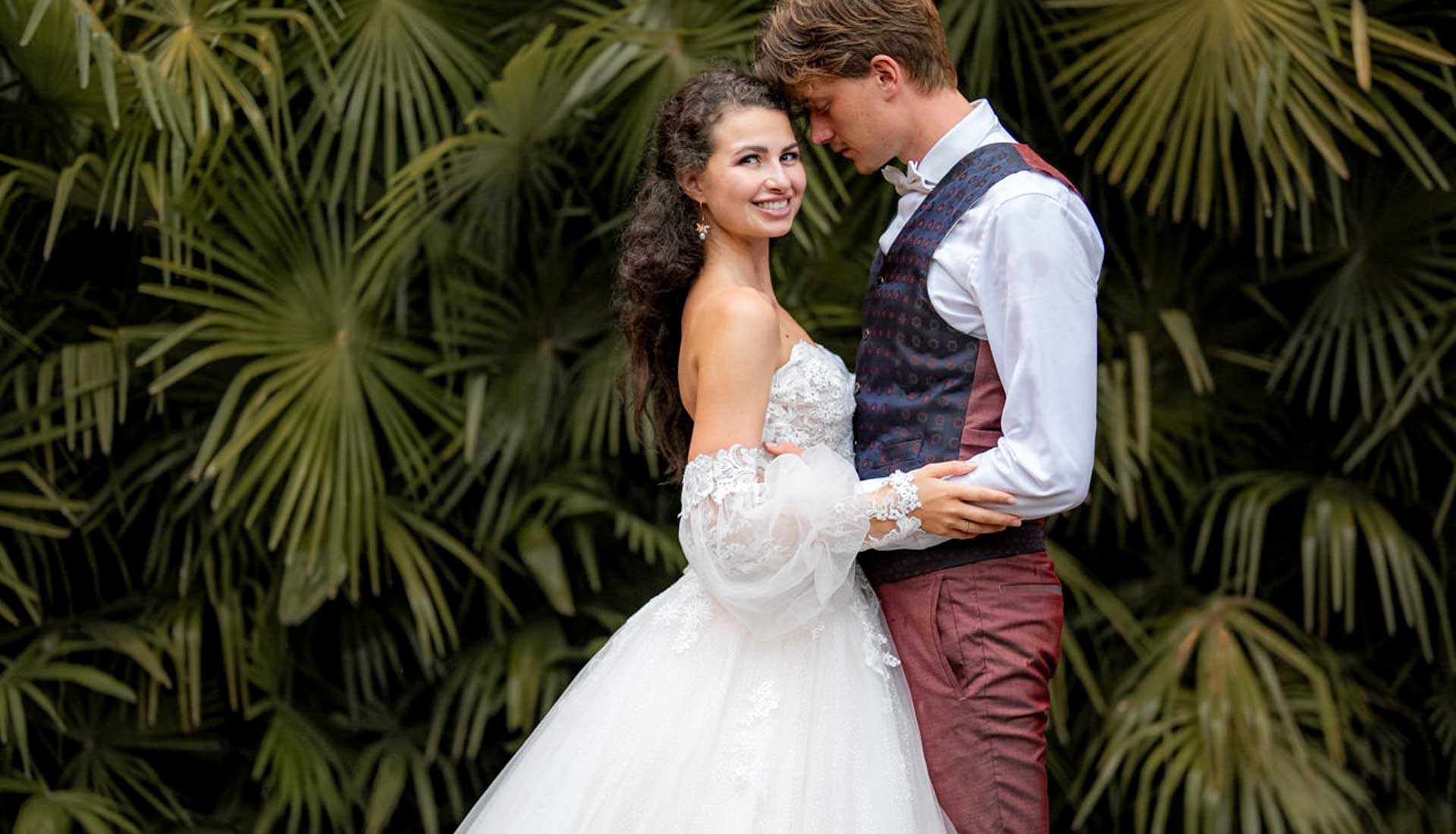 Brautkleid und Hochzeitskleid im Prinzessin Look